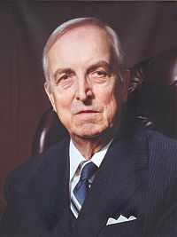 Karl V. Lindell