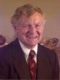 W. Glen Zinn