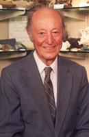 Lloyal Bacon
